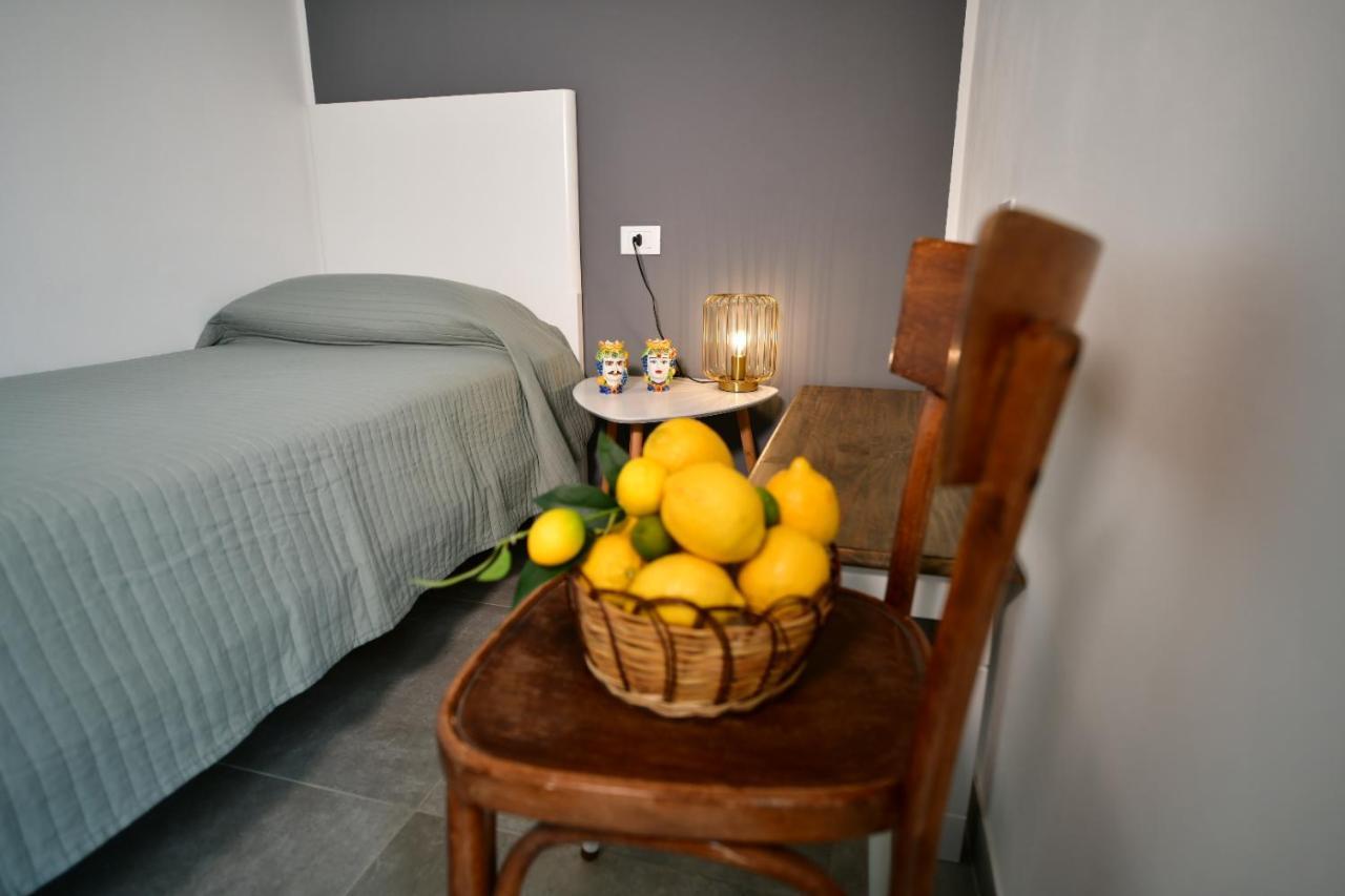 Inkantu B&B Terrasini Bagian luar foto