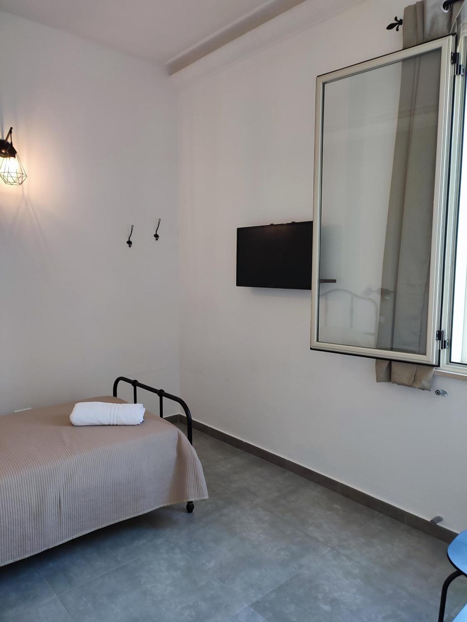 Inkantu B&B Terrasini Ruang foto